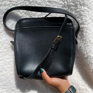 Vintage Coach Sullivan crossbody bag in black leather